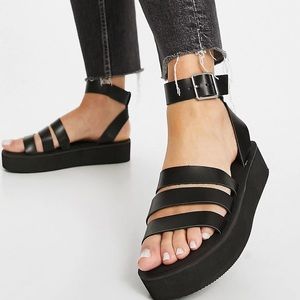 NWOT ASOS Design Chunky Flatform Sandals